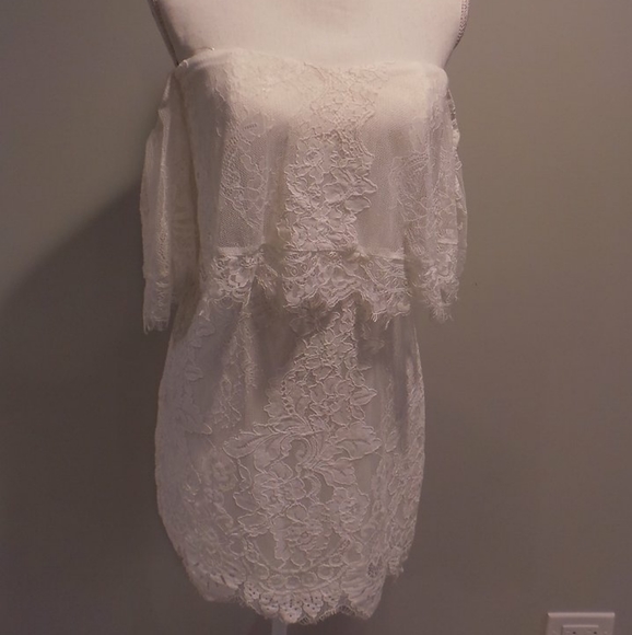 DO+BE | White Lace Off Shoulder Dress - Picture 2 of 8